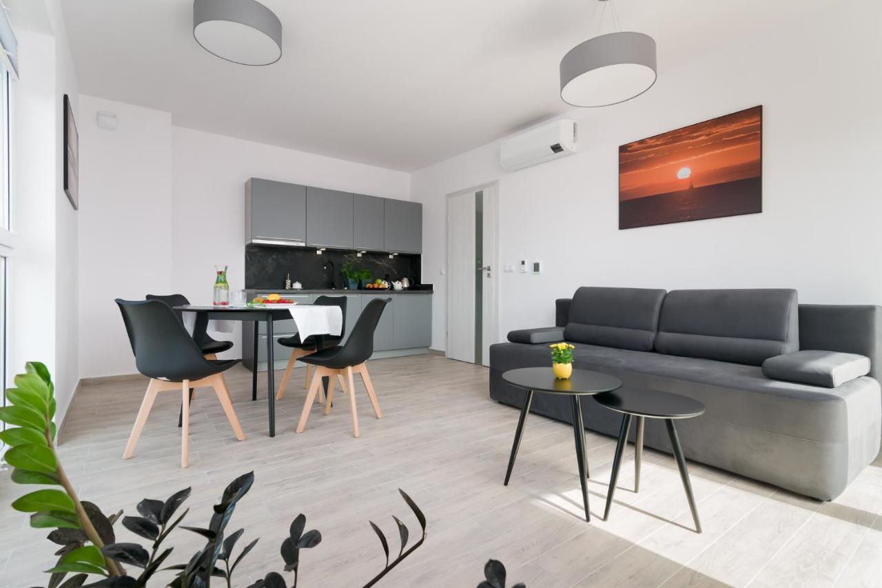 Apartamenty Lambert Устроне-Морске Экстерьер фото